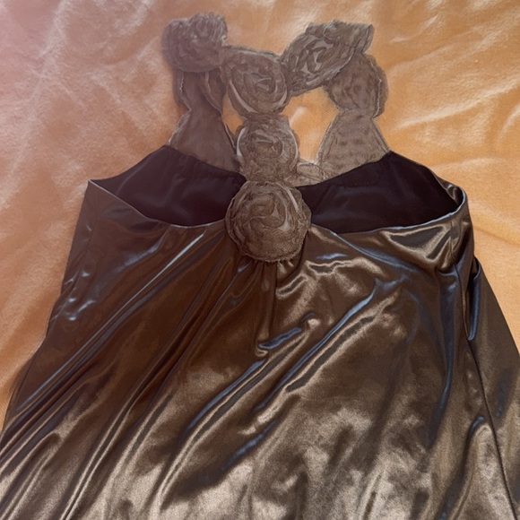 Poleci tank with embellishment aroundd neck.  Size small (2).  Grey. - Picture 4 of 6